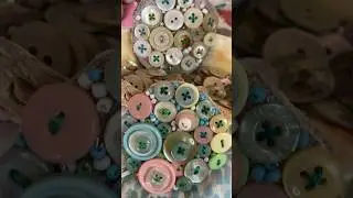 #slowstitching little button & bead brooches #diy #quirky #jewellery 🧵  #shorts