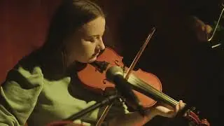 Zanim Opadną Liście: Grzelaczyk / Tomczyk