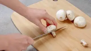 Comment couper des champignons de Paris en tranches ?