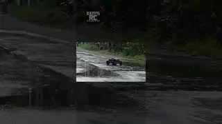 RC CAR TRAXXAS XMAXX BEAST?