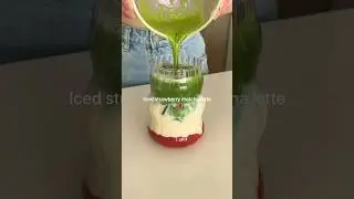 Iced Strawberry Matcha Latte Recipe 🍓🍵