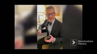 Jr NTR gives Birthday gift 🎁 to reporter at Golden globe Awards