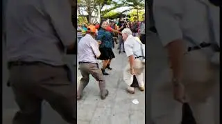 Cl&aacute;sico de m&uacute;sica del recuerdo 😱🧡