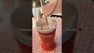 Strawberry Slushy &mdash; no machine, no ice needed 🍓🧊 #shorts