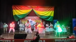 Bailando con mis papás Saya afroboliviana 