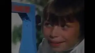 Chutes Away Ad (1979 UK)