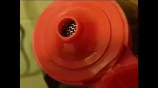 An easy ant guard for honey and syrup dispensing bottles