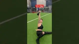 1/2 TGU #shorts #turkishgetup #tgu #functionaltraining #fitness