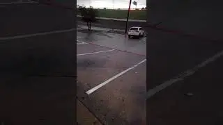 Rain 🌧️🌧️ Thunderstorm ⛈️ High winds blew drivers off 35 Denton Texas.
