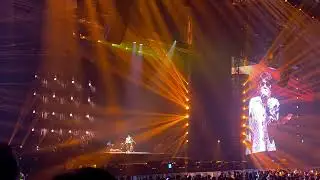 20026.1.9.Fri. #조용필 콘서트 서울첫공 #비련 시대를 앞서간 명곡❤️ 공연 분위기가 궁금하다며면 ~기도하는  꺄~~~~ 자동반응  그곡 가왕 조용필 최고최고⭐️