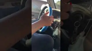 МАЛЫШ 🐻 УЧИТ МЕНЯ ВОДИТЬ МОЙ НОВЫЙ ГРУЗОВИК