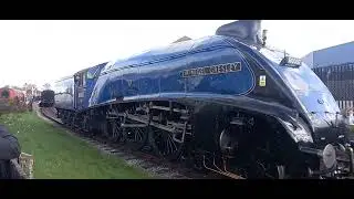 Sir Nigel Gresley runs around at Heywood Station.