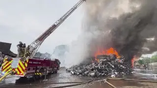 Fire at KCK recycling plant sends smoke across Kansas City