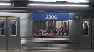 Frota J (J30) chegando na Esta&ccedil;&atilde;o S&eacute; (Linha 1-Azul)