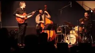 hellm&uuml;ller trio: 9volte9_live at bird's eye basel