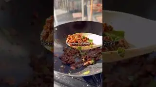 Пад Кра Пао (тайское блюдо с жареным базиликом)