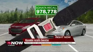 Hyundai recalls 978,000 cars; seat belts can come loose