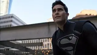 ARROW 7X09 - THE CREW MEET EARTH 90 FLASH, THE MONITOR & BLACK SUPERMAN [HD] ELSEWORLDS CROSSOVER