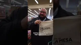Mayor Arapostathis Shows La Mesans how to use Reusable Produce Bags