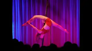 Brucia La Terra - Flying Pole (Gloria Veit)