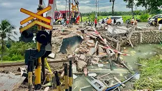 HANCUR!! Kondisi Perlintasan KA Kutowinangun Lintas Nasional Kebumen Pasca T4br4k4n Truk VS Kereta