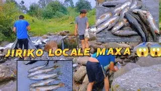 Nepali Local Fishing Style.(नेपाली माछा माने तरिका)।Bare Hand Fishing Village Technique...