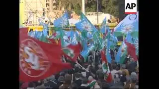 WRAP Berlusconi and Prodi in last rally before elections