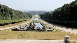 Sortir en Vid&eacute;os vous propose de d&eacute;couvrir Le Palais de Caserte / ITALIE - 2015