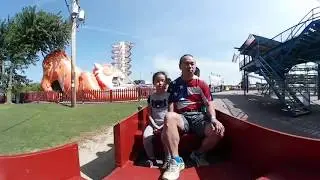 Hmong family time at Little Amerricka Train Ride - 360 degree video