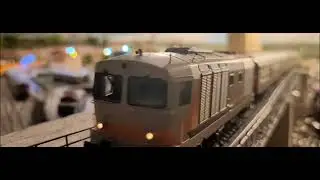 Regionale tutto MDVC anni 90 con trazione Diesel transita sul viadotto