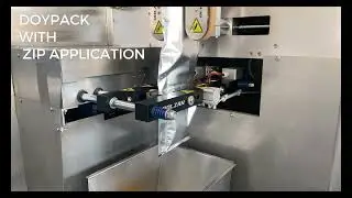 VERTICAL PACKAGING MACHINE FOR DOYPACK WITH ZIP-CONFEZIONATRICE PER BUSTE DOYPACK CON E ZIP