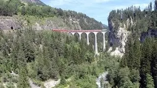 Zug am Landwasserviadukt - my craziest flight ever - RhB Rh&auml;tische Bahn