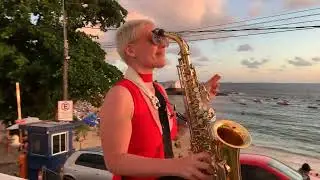 Magic Joko at the Beach