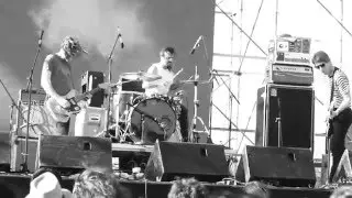 RAW & UNCUT / A Place To Bury Strangers @ En Orbita Festival