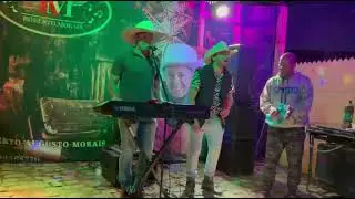 Allifinho Santos e @RobertoAugustoMorais- &Uacute;ltima noite/ Tu xera (Ao Vivo)