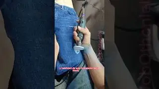 Incre&iacute;ble transformaci&oacute;n de jeans por un experto! 👖✨ #JeansM&aacute;gicos #DetallesPerfectos
