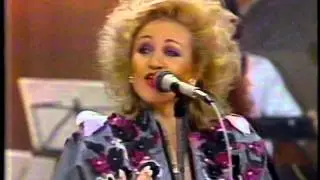 Programa de Venevisi&oacute;n - S&aacute;bado Sensacional, Embustero, Orquesta Nevada: Canta: Diana Teresa