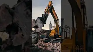 DEMOL&Aacute;CIA Star&eacute;ho 🏚️Rodinn&eacute;ho Domu s Komatsu PC 240