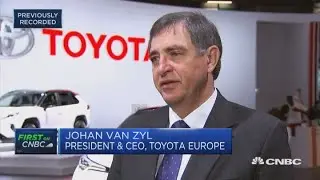 Toyota Europe CEO: We face logistics problems in case of hard Brexit | Squawk Box Europe