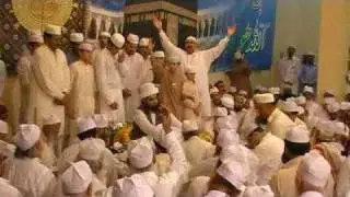 HAZRAT KHWAJA NAVEED HUSSAIN DARBAR ALLAH HOO Gujrawala URS PAK (4)3/10/2010