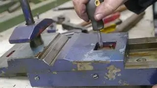Disassembling lathe slides and hunting down potential chatter problems