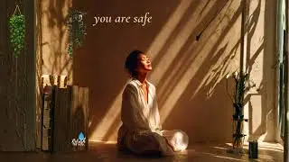 Find Your Center | 30-Second Calming Meditation for Inner Peace, Healing & Mindfulness