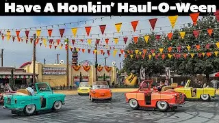 Luigi's Honkin' Haul-O-Ween | Rollickin' Roadsters Halloween | Disney California Adventure [2024]