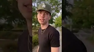 When they show you their &ldquo;hood&rdquo;