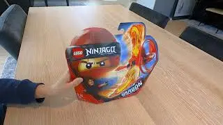 Building LEGO Ninjago Dragonmaster 70647 Fliptricks