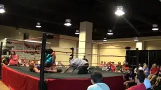 Roxanne Steele VS Ashley America