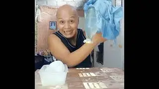 Kumulo ang tubig sa loob ng bote kahit nasa labas ang ice?