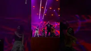&ldquo;DUMB LITTY&rdquo; KARD in Istanbul 🇹🇷 #kard #fancam #kpop #concert