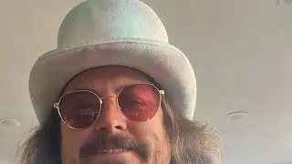 Live from the mad House in Vegas!  Update on WSOP!