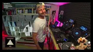 SNKMN3K - I love gelbe Bademäntel! @ Twitch.TV (02.11.25) #techhouse #deeptech